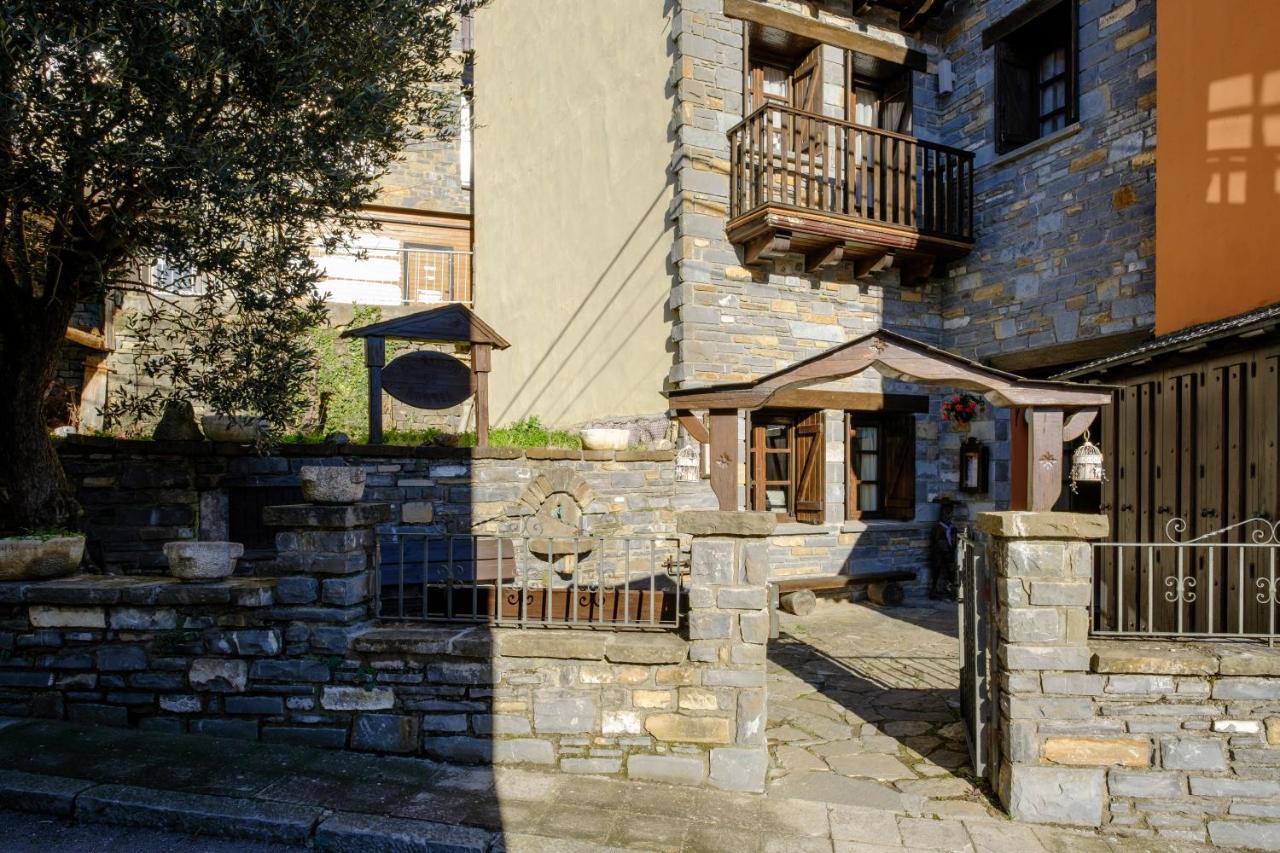 El Rincon De Andrea Apartamentos Biescas  Eksteriør billede